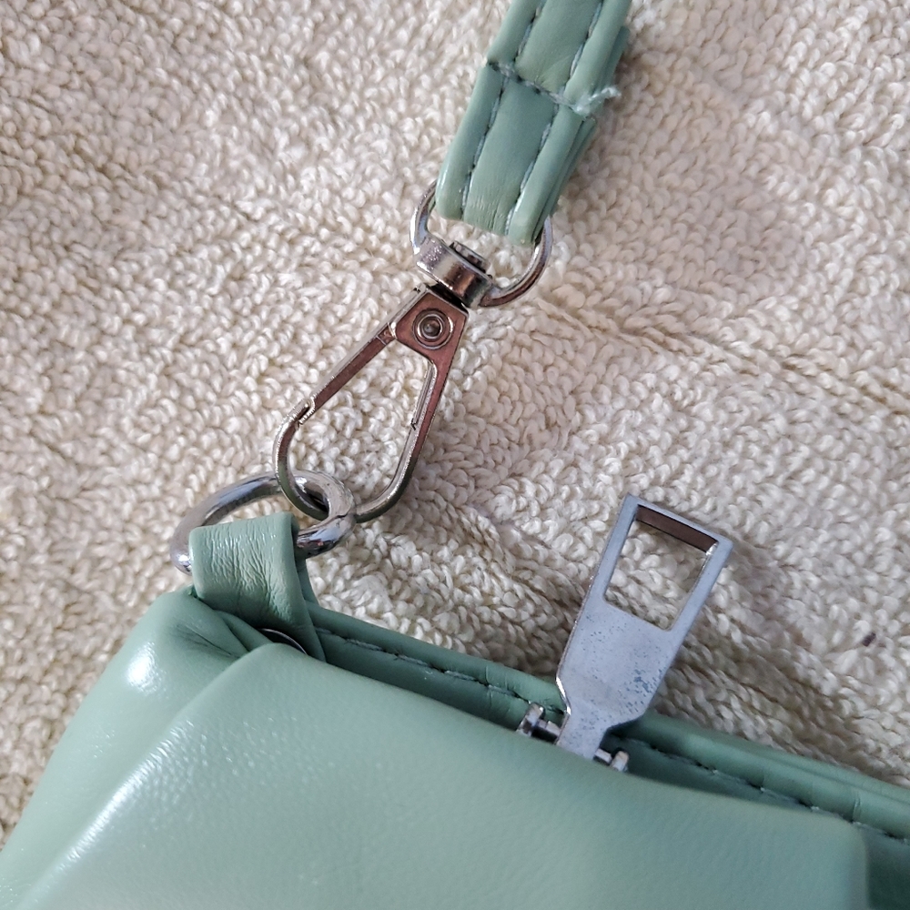 Mint Green Ruched Handbag - Picture 4 of 8